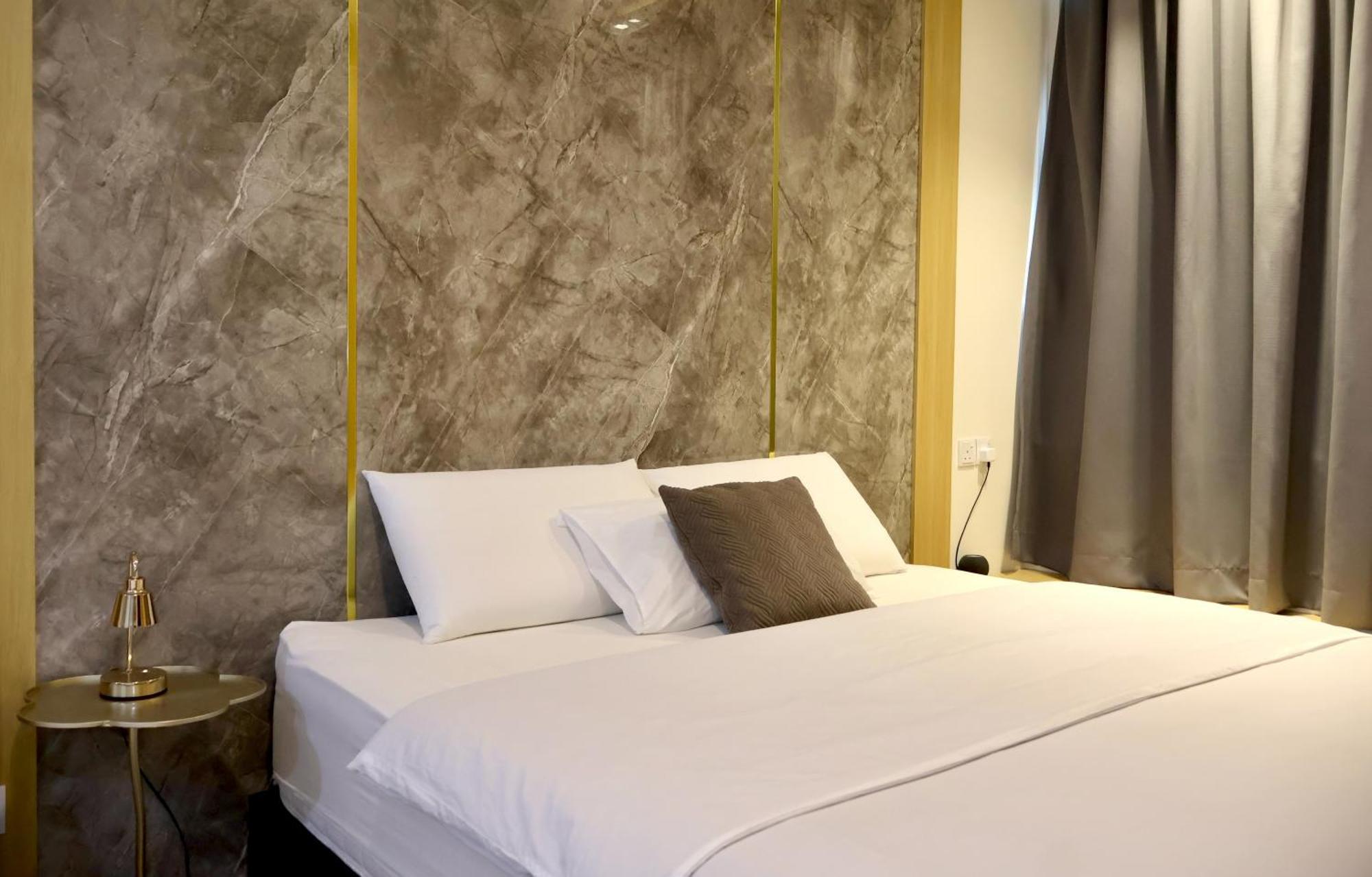Kuching City Centre Smart Home Luxury Resort Condo Exterior photo